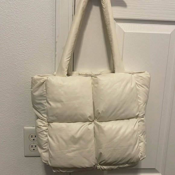 White puffer tote bag - Picture 1 of 1